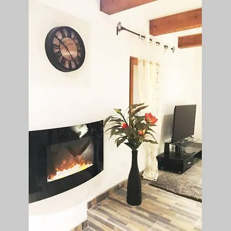 Apartment Calme Dans Maison De Village 60m2 Super Confort